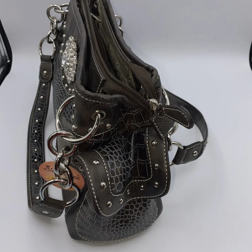 Blazin Roxx Concealed Carry Purse Handbag Studded N7530827 Pockets Bling Western